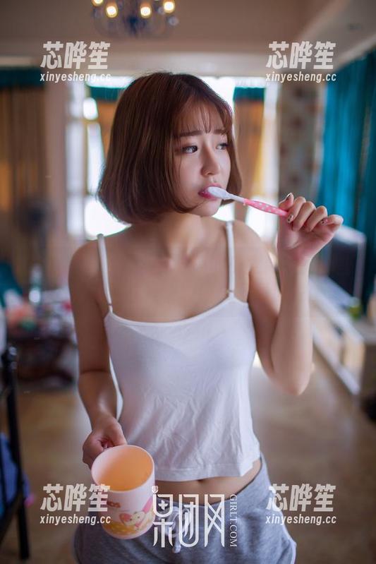 GIRLT果团网-莫雅琪 GIRLT果团网 - 莫雅琪的少女影像:那些图片让我想找个时间机回到过去!