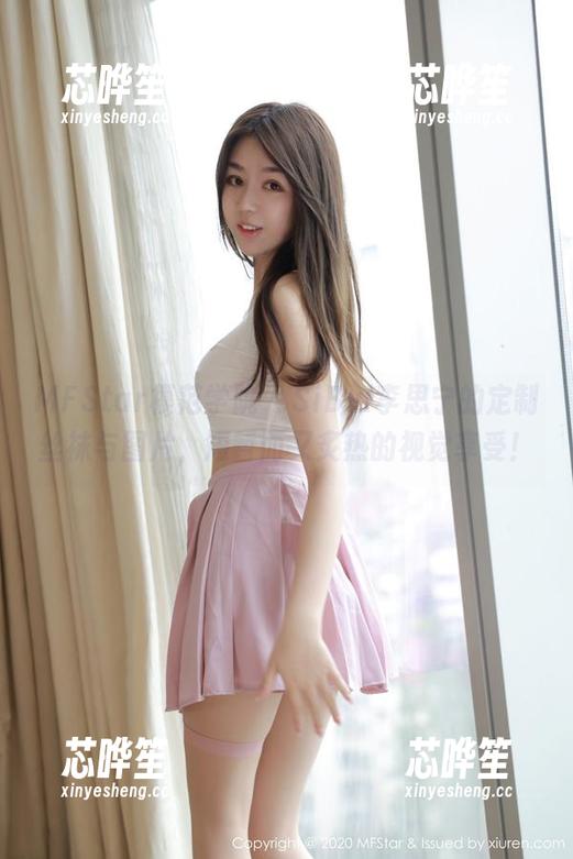 MFStar模范学院-SiByl李思宁 MFStar模范学院 - SiByl李思宁的定制丝袜与图片,短暂而又炙热的视觉享受!