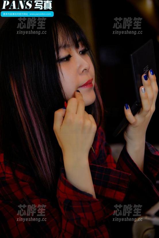 PANS写真 - 私房图包中的紫萱：当棉袜成为心情的代言