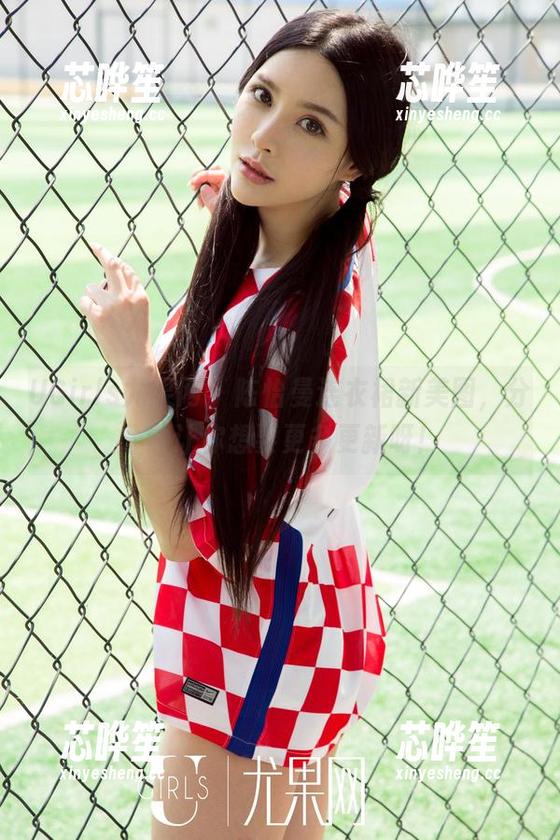 UGirls尤果网-陈怡曼 UGirls尤果网 - 陈怡曼连衣裙新美图,分分钟让你想要更多更新呀!