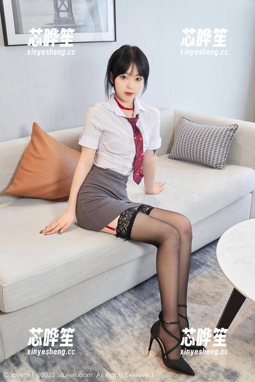 Xiuren秀人网 - 全套小热巴毛衣，图包看得我心痒痒，快来一起嗨！