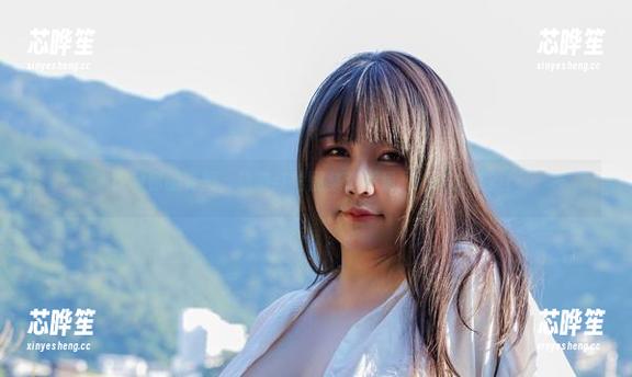 定制你的妄想，咔喵红裙图集，哪里见过这么美？！