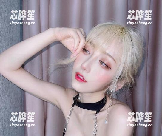 啾小妍 妍宝的魅力真是无与伦比,啾小妍最新分享让我觉得我的人生缺了点色彩…