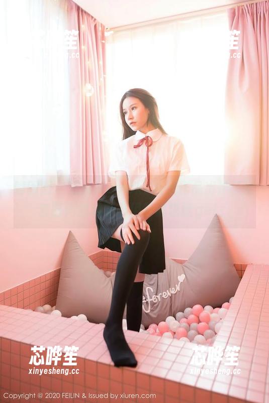 嗲囡囡-芷儿Momoko 嗲囡囡 - 芷儿Momoko灰丝作品出炉,全套时尚教科书不用背诵也能get!