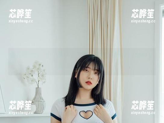 今天吃什么？不，我决定先下载宋哈娜的Bimilstory-出道回归，免费！