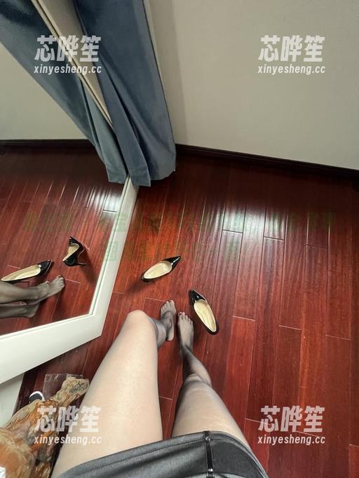 宝儿茹171 微密圈 - 看宝儿茹171的豹纹,你会发现图库里的野性一面!