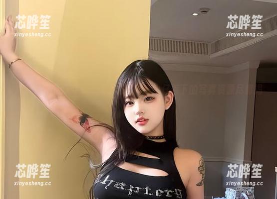 微密圈 - 深入小u优优子的世界：牛仔裤下的写真资源尽情揭秘