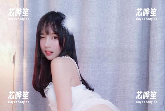 小小奶瓶儿 想看小小奶瓶儿的纯欲吊带?网盘高速下载直接送上!