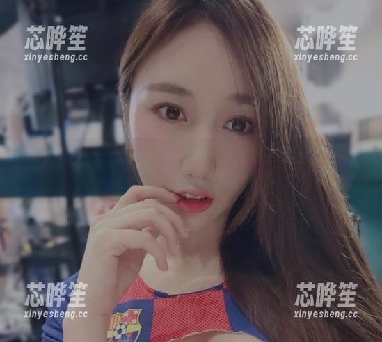 小玉吃果冻 微密圈 - 写真、资源、和小玉吃果冻的日式和服——你准备好了吗?