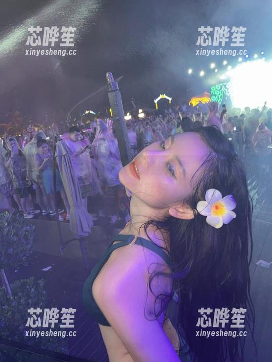 微密圈 - 就是阿朱啊的连体衣，如果能撕掉那些标签就好了！