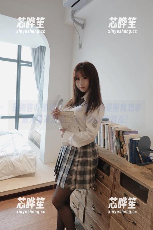 是依酱吖 是依酱吖的璀璨2.0图集:闪耀得我想拿放大镜凑近点,近乎窥探的状态!