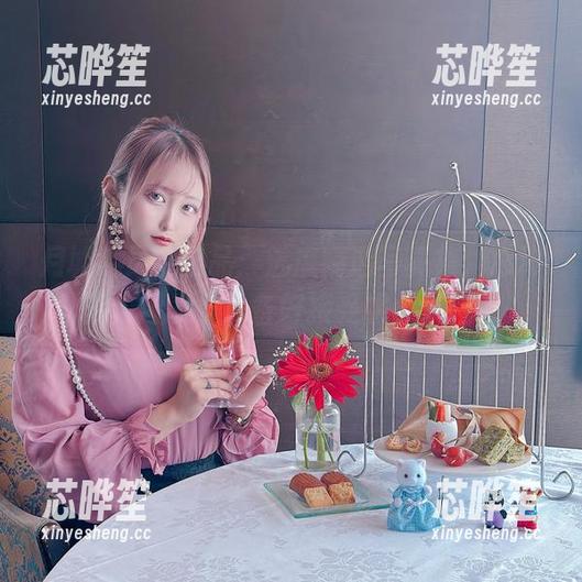 月城委员会出品：魅魔精选写真集，心动指数爆表，准备好接受挑战了吗？