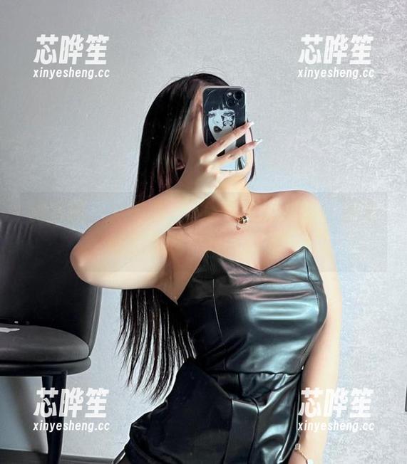 桃沢樱呀 微密圈 - 学妹桃沢樱呀的私拍探险,越看越想跟她一起‘调皮’