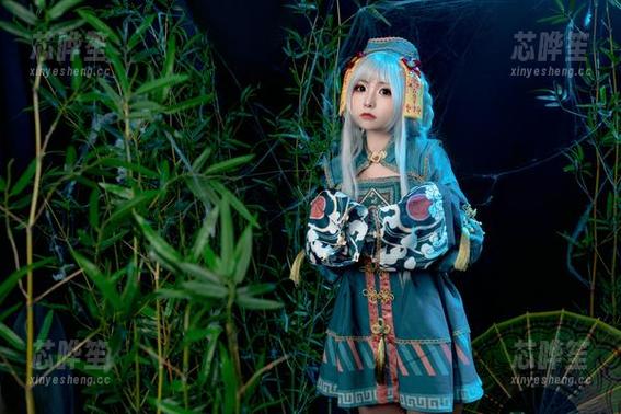 爆机少女喵小吉 每个末班地铁都有个爆机少女喵小吉:来看看这免费原图的快乐瞬间!