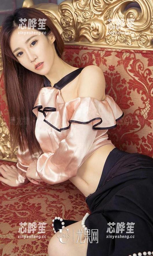 爱尤物-艾小青 爱尤物 - 即使是女仆,艾小青也要做自己的壁纸女王!
