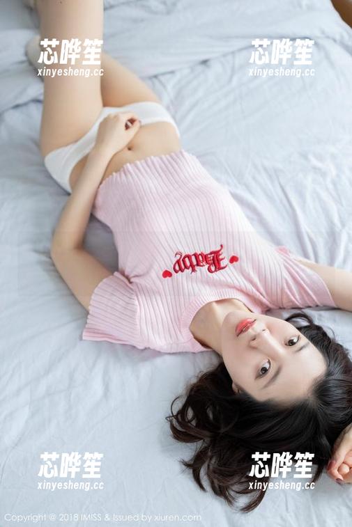 爱蜜社 - vetiver嘉宝贝儿与她的美图：那些足下风情的作品