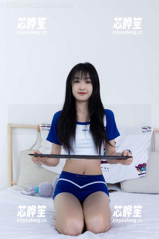 物恋传媒-小竹 物恋传媒 - 小竹的全套舞蹈生:原图搭配我的脑洞,你觉得她在跳的是什么?