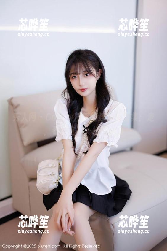 秀人网-Candy糖糖 秀人网 - Candy糖糖的连体衣图集:走,看看这不一样的灵动