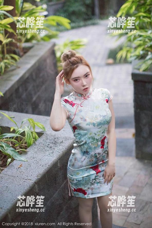 秀人网-小薯条nienie 秀人网 - 女仆小薯条nienie的私拍瞬间,原图曝光:你还敢吃薯条吗?
