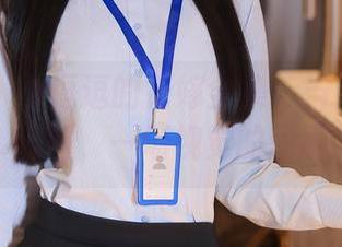 秀人网 - 小逗逗的花嫁全集：当婚纱遇上戏谑，一场视觉的闹剧