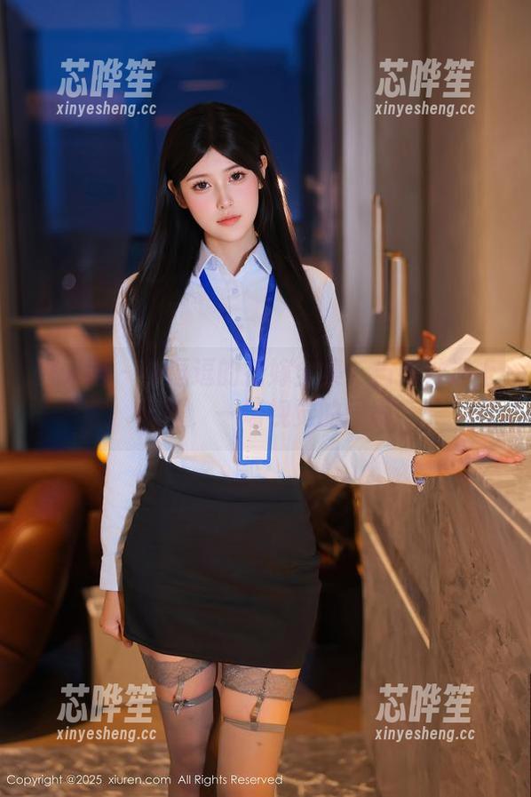 秀人网-小逗逗 秀人网 - 小逗逗的花嫁全集:当婚纱遇上戏谑,一场视觉的闹剧