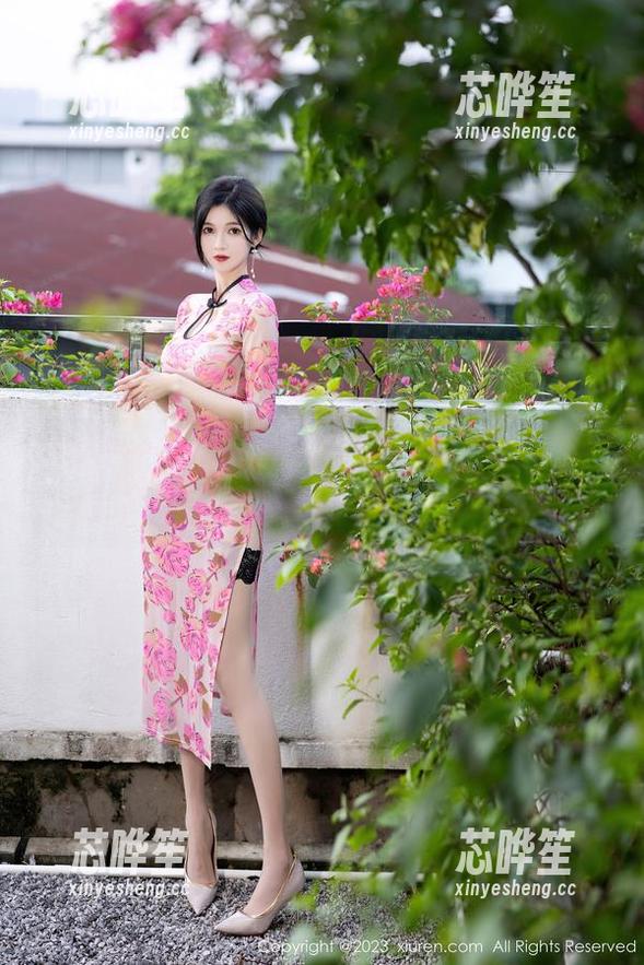 秀人网-狐小妖Baby 秀人网 - 狐小妖Baby的高清秘书,一张就能刷新你对人生的定义,记得下载!