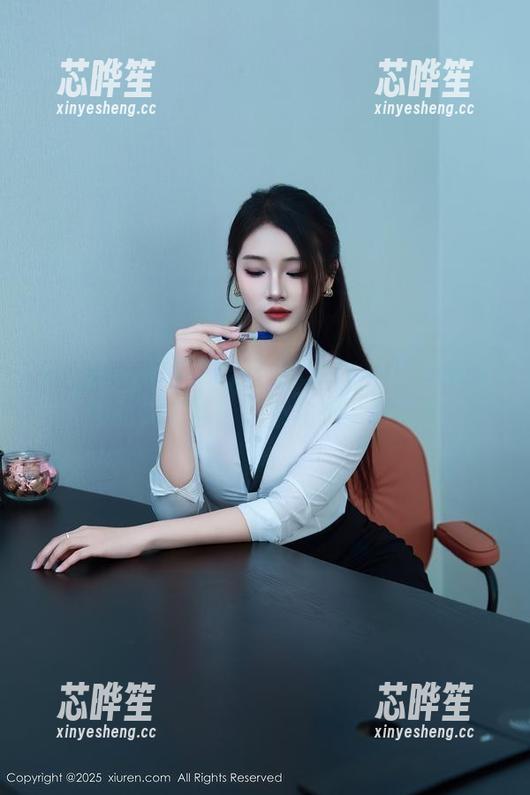秀人网-童千艺cara 秀人网 - 透明的童千艺cara,照片与美图的交汇点,忍不住想多看几眼