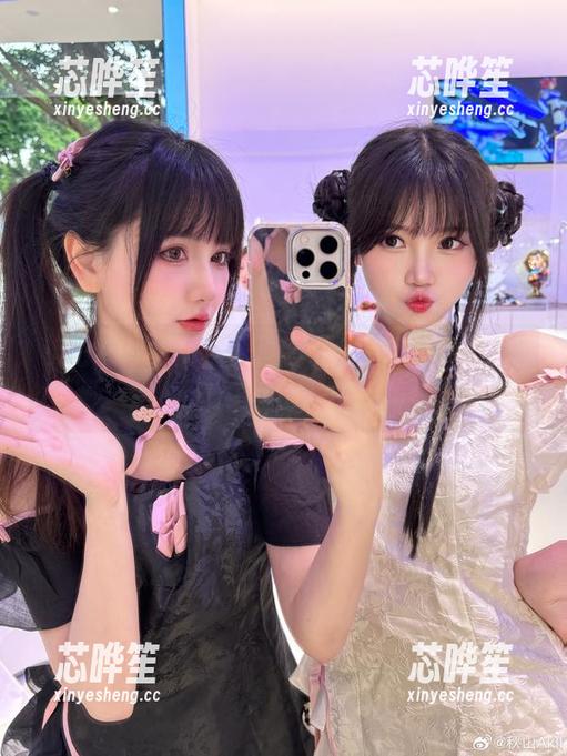 秋山AkI 秋山AkI的免费美图真是个宝藏,完全是我心目中的女友模式啊!