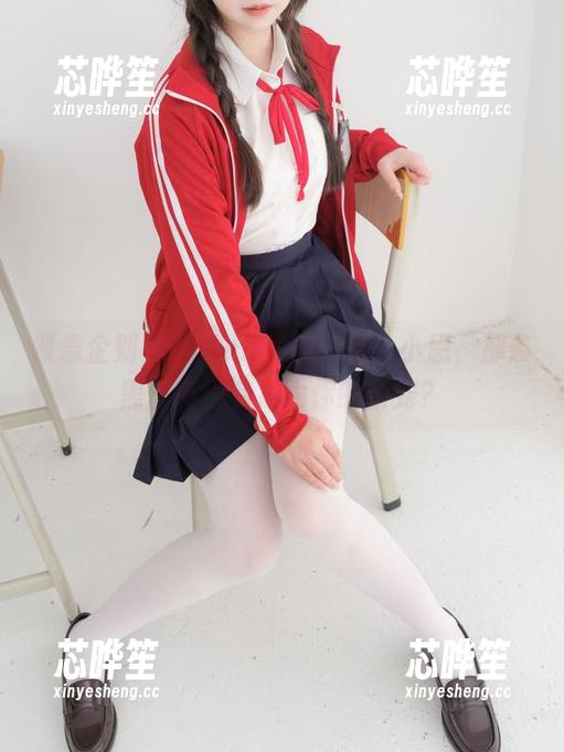 紧急企划-小恩 紧急企划 - 黑丝JK写真分享:小恩,那条黑丝有没有成为你的新宠?
