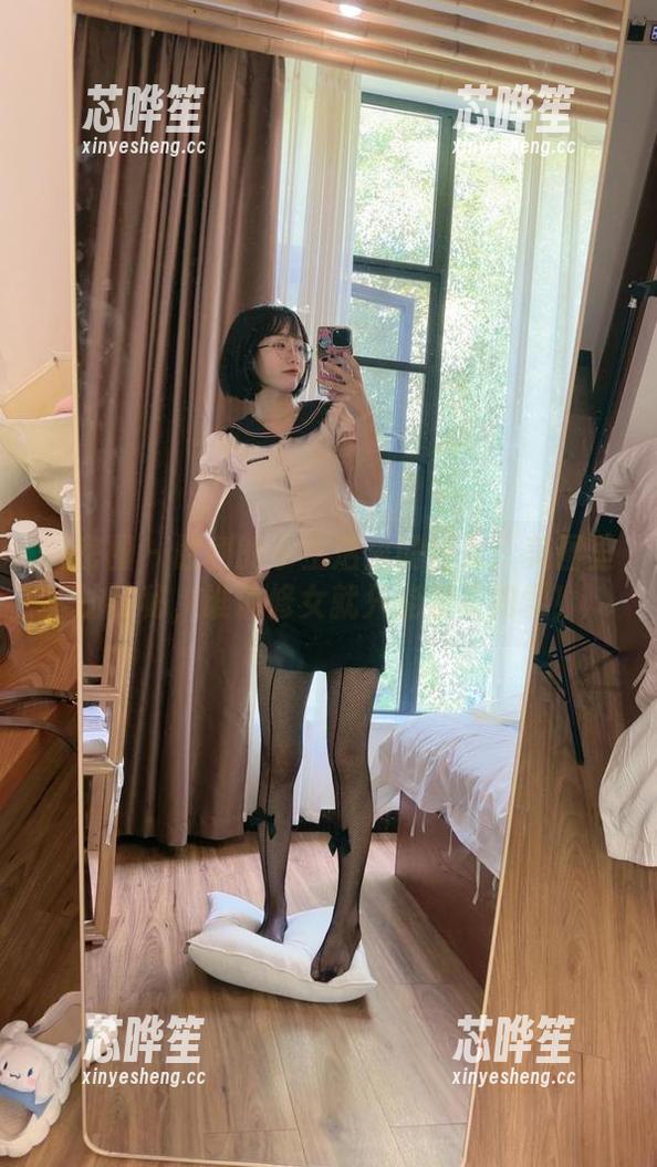 胜利的小生活 微密圈 - 胜利的小生活里的修女:美图里的神秘,谁说修女就只能素衣如雪!