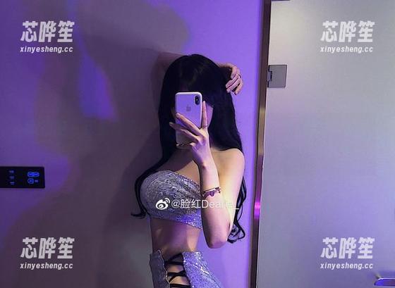 脸红Dearie 微密圈 - 想看看脸红Dearie的水手服?下载合集,保证你心跳加速!